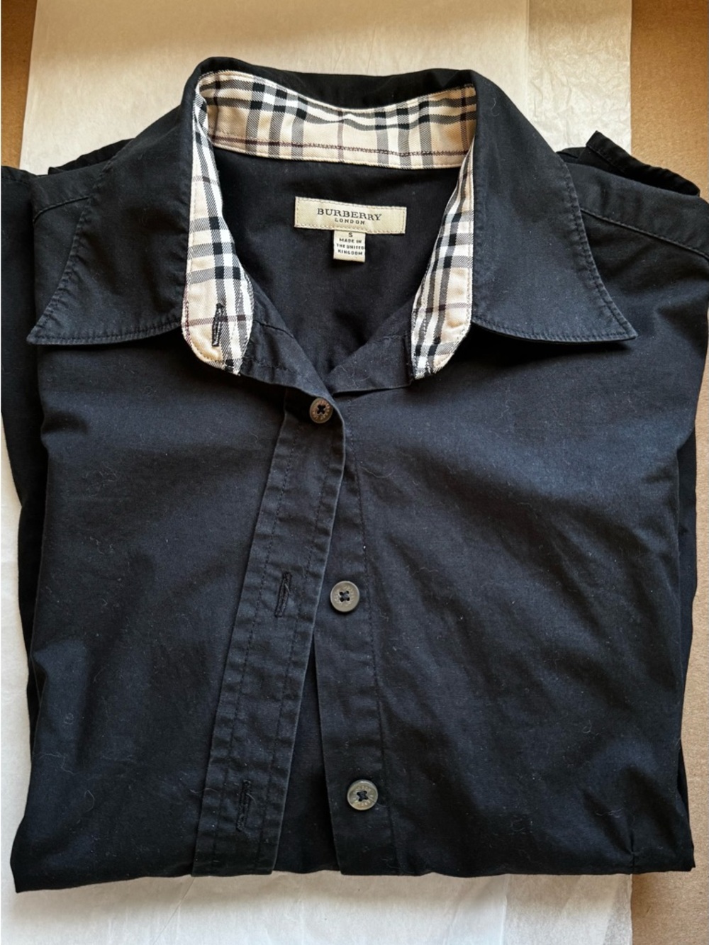 Authentic Burberry London Black Shirt Button-Up with Signature Check Collar
